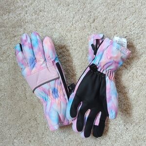 Winter gloves